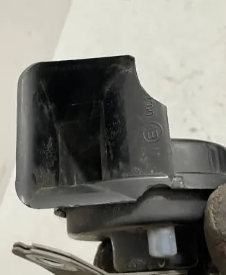 Porsche Macan (95B) Horn signal 95B951212B 180515 6033FB2378