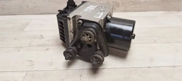 Volkswagen PASSAT B6 ABS Pump 3C0614109K 16431608 16431508E