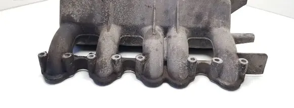 Volkswagen Transporter - Caravelle T4 Intake manifold 074129713K