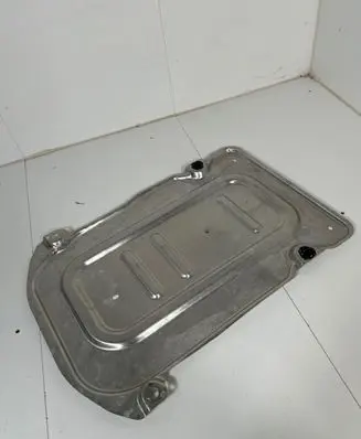 Skoda Kamiq Engine splash shield/under tray 2Q0825229B
