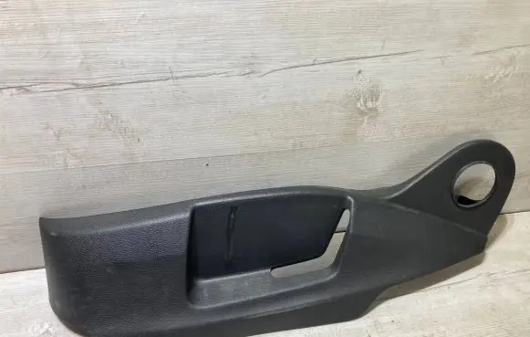 Skoda Octavia Mk3 (5E) Front door seat control surround trim 5E0881317H