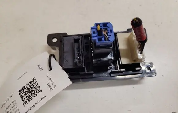 Hyundai Santa Fe Seat heating switch
