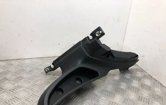 BMW X6 E71 (C) pillar trim 51479123330 10859510