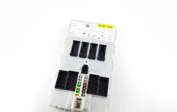 BMW 3 F30 F35 F31 Comfort/convenience module 9438729 61359438729 5DNH11F01