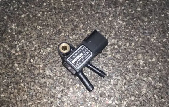 Mercedes-Benz E W212 Air pressure sensor 0281006279 A6429050100
