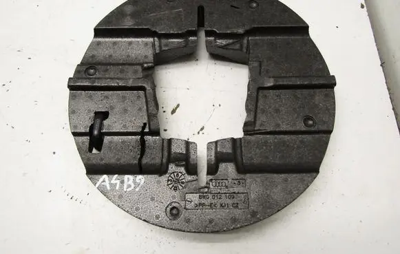 Audi A4 S4 B9 Wheel nut wrench 8W0012109