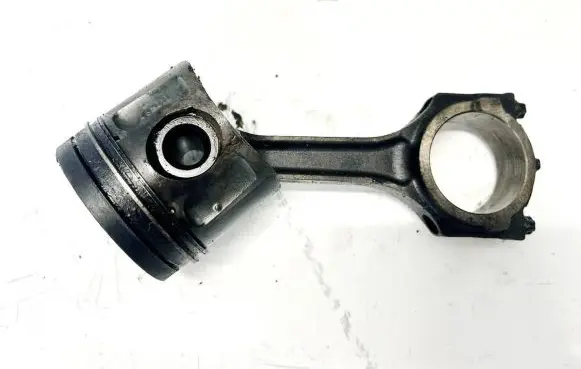 Piston with connecting rod