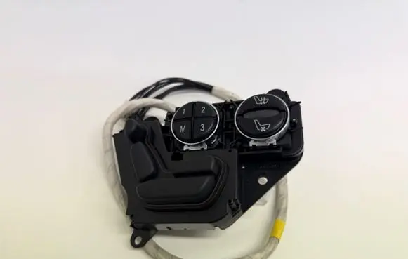 Mercedes-Benz SL R230 Seat control switch A2308211151