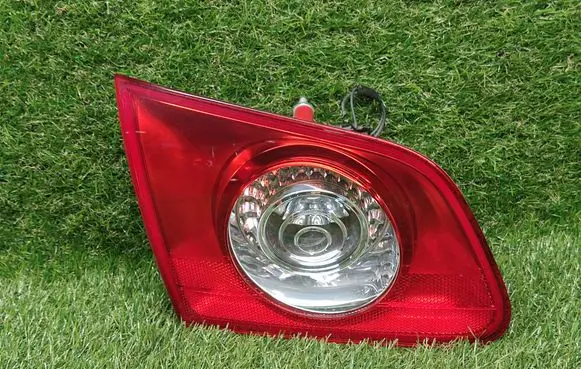Volkswagen PASSAT B6 Tailgate rear/tail lights 3C9945093A