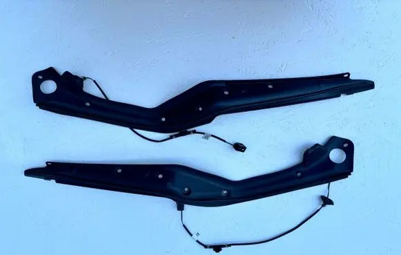 Tesla Model X Trim molding 1041595