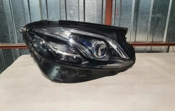 Mercedes-Benz E W213 Headlight/headlamp