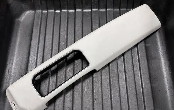 Land Rover Range Rover Sport L494 Dashboard center trim panel DK6204268C LRATGDY304 105143992C