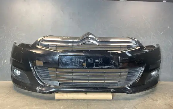 Citroen C4 II Front bumper 9676285080A