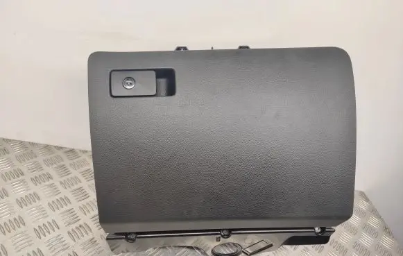 Volkswagen PASSAT B6 Glove box set 3C1857114 3C1857101
