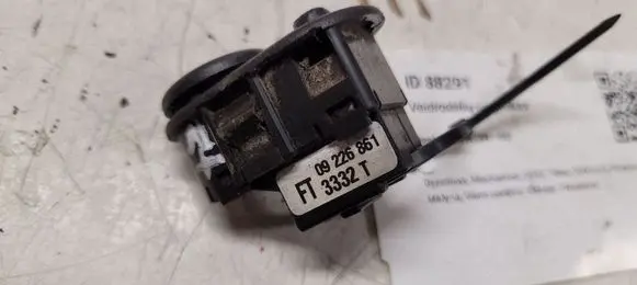 Opel Zafira A Wing mirror switch 09226861