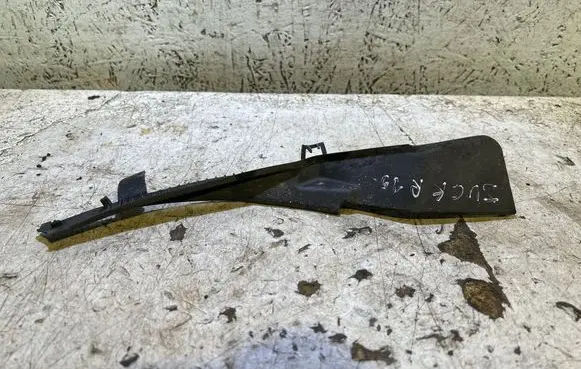 Nissan Juke I F15 Wiper trim 66894
