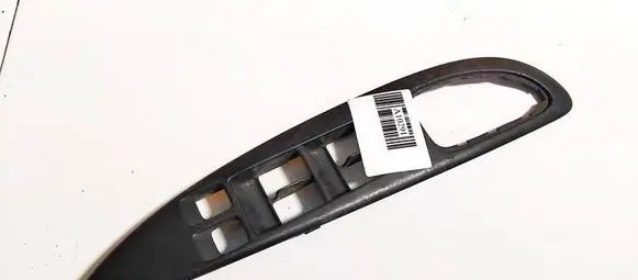Nissan Primera Front door window switch trim 80961av660