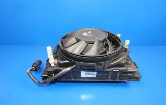 Volvo XC90 Optional radiator 31439828 FCC7A 2902161839