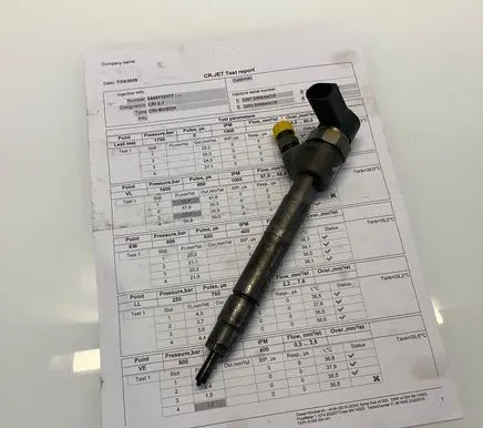 Mercedes-Benz E W211 Fuel injector A6480700287 0445110177 6480700287