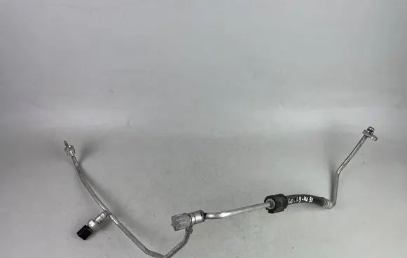Volkswagen Golf VIII Air conditioning (A/C) pipe/hose 5Q0816741B