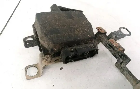 Volkswagen Touran I Turbo solenoid valve 6Q0906625