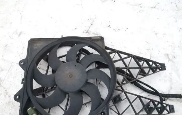 Fiat Bravo Radiator cooling fan shroud 882300200