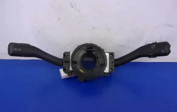 Skoda Fabia Mk1 (6Y) Other switches/knobs/shifts 8L0953513G
