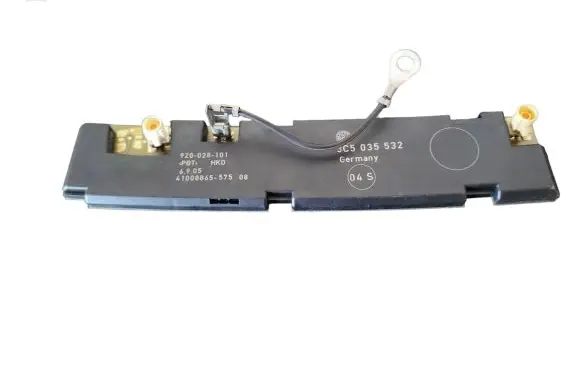 Volkswagen PASSAT B6 Antenna control unit 3C5035532