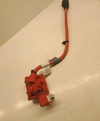 BMW 6 F12 F13 Positive cable (battery) 10304410 EEZ17Z 9217036