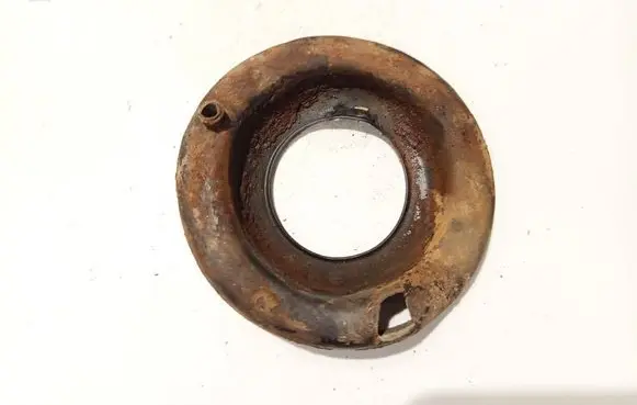 Volvo V50 Front coil spring rubber mount 4m515599aa 4m51-5599-aa