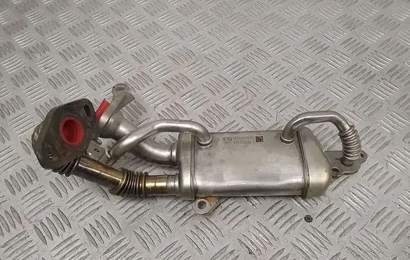 Nissan Qashqai EGR valve cooler 147350364R