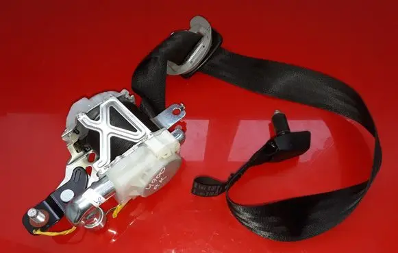 SsangYong Korando Front seatbelt 7460134003 7460234903