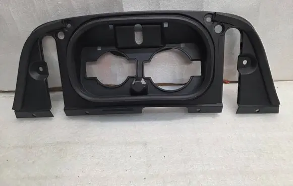 Nissan Leaf II (ZE1) Electric car charge socket cover 657305SH0A A41423536