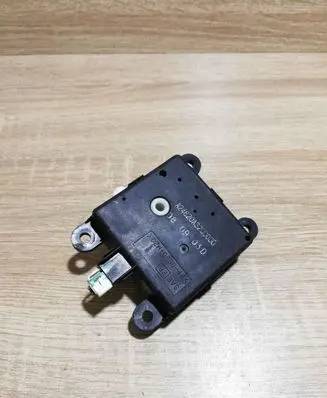 Nissan Qashqai Air flap motor/actuator A24820A3200000