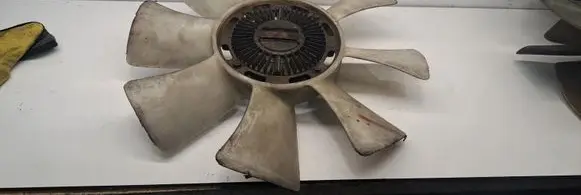 Mitsubishi Pajero Air conditioning (A/C) fan (condenser) 