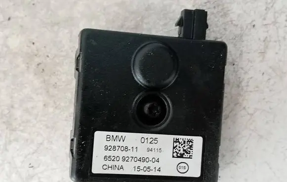 BMW X4 F26 Antenna control unit 92870811 928708-11
