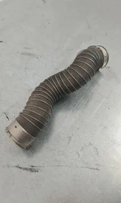 BMW X1 E84 Intercooler hose/pipe 521309A