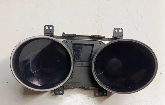 Hyundai ix35 Speedometer (instrument cluster) 940072Y351U3 940072Y351