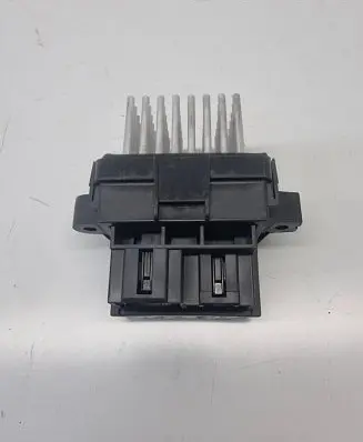 Ford Edge II Heater blower fan relay DG9H19E624AA S0740KHS9