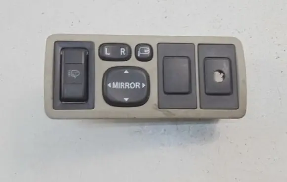 Toyota Avensis Verso Wing mirror switch 183575