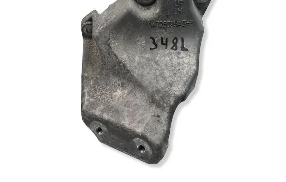 Dodge Challenger Engine mounting bracket 04726029AB