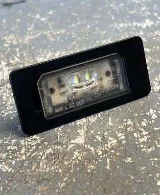 Number plate light