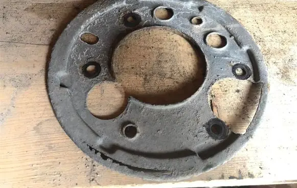 Volkswagen II LT Rear brake disc plate dust cover 