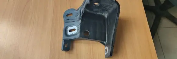 Opel Corsa E ABS pump bracket 13358211