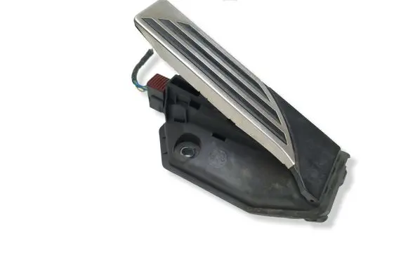 Alfa Romeo Giulia Accelerator throttle pedal 00505513370