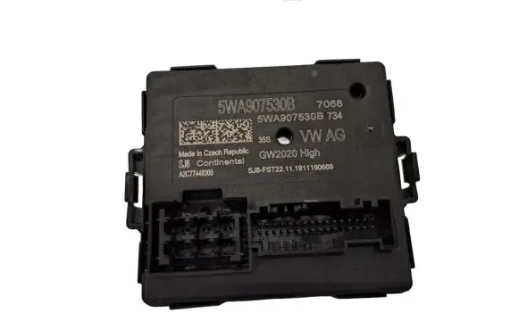 Volkswagen Golf VII Gateway control module 5WA907530B