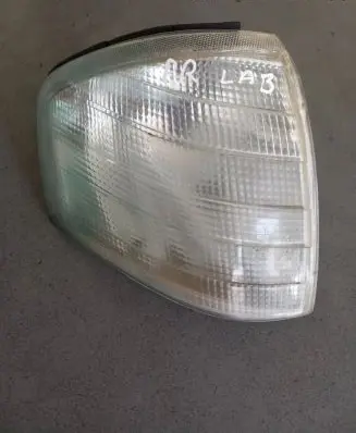 Mercedes-Benz C W202 Front indicator light