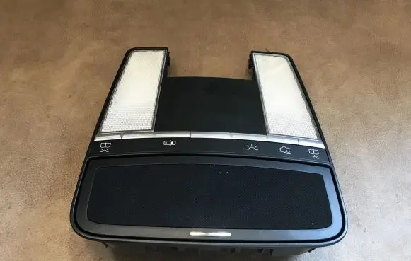 Mercedes-Benz S W221 Front seat light A2218705293
