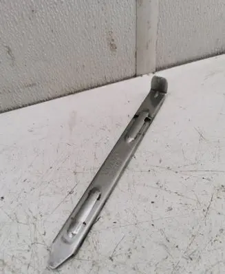 Volvo XC90 Headlight/headlamp mounting bracket 30678340