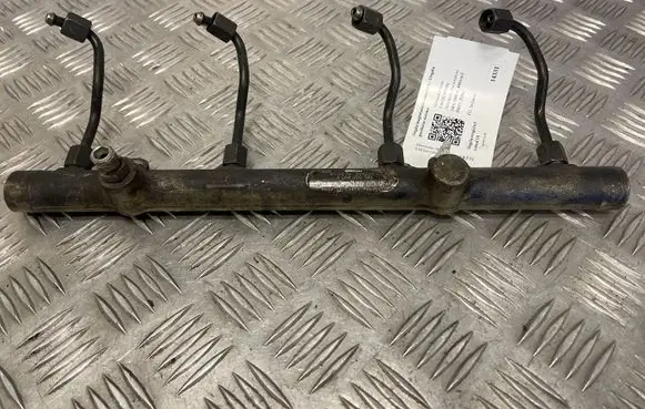 Mercedes-Benz S W220 Fuel main line pipe A6280700095